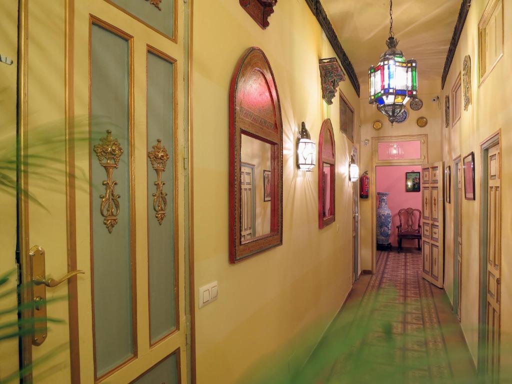 Imagen de la galería de Hostal Horizonte Madrid "Check-in on-line Recepcion 14h-23h", en Madrid