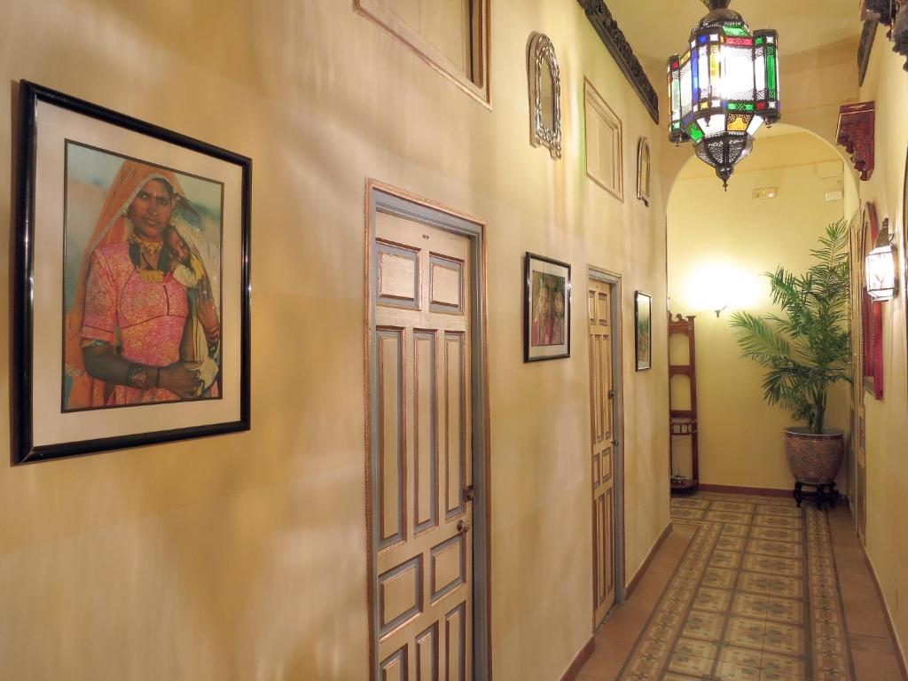 Imagen de la galería de Hostal Horizonte Madrid "Check-in on-line Recepcion 14h-23h", en Madrid