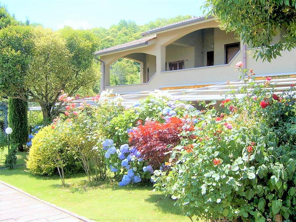 Vonkajšia záhrada v ubytovaní La Bastia Hotel & Resort