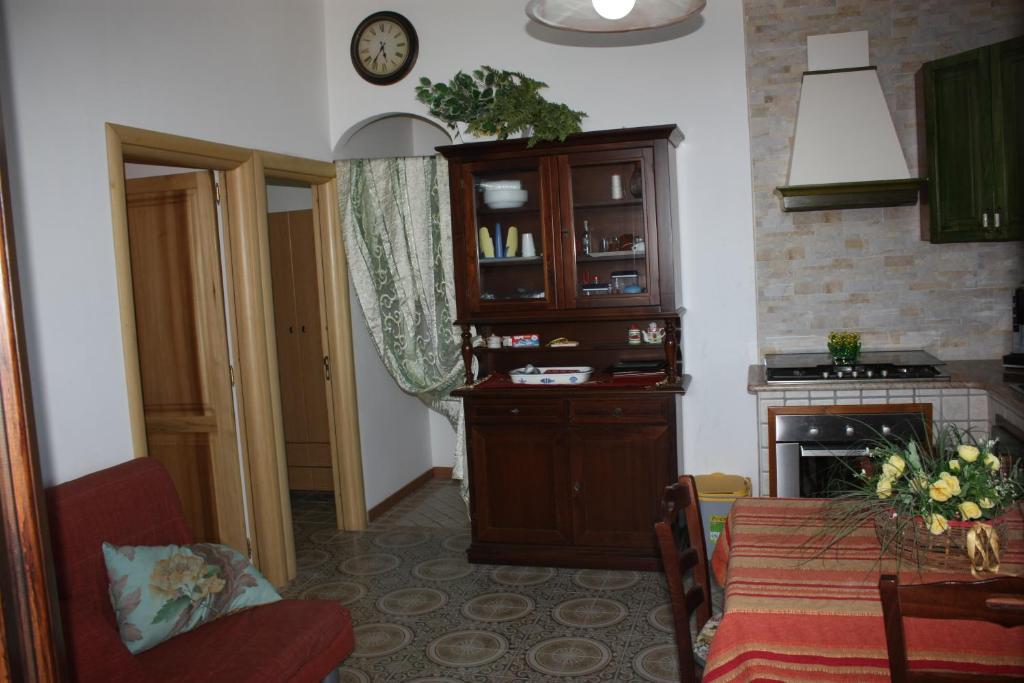 Kuchyň nebo kuchyňský kout v ubytování Carrube House