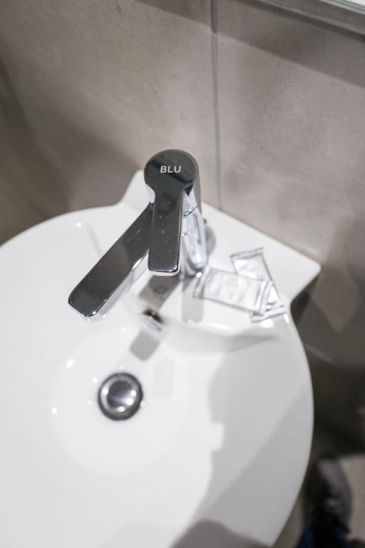 Emilia Hotel Apartments - 16