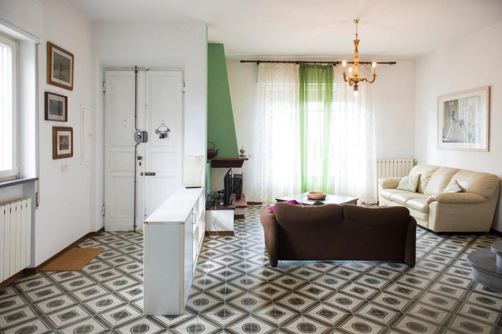 A seating area at Casa Adriana