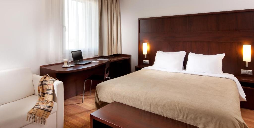 Postel nebo postele na pokoji v ubytování Comfort Hotel Olomouc Centre