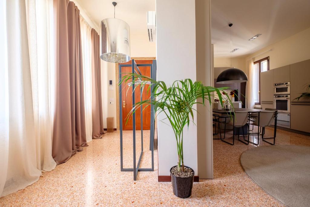 A kitchen or kitchenette at Ca' Moro Salina