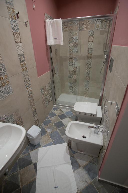 Kúpeľňa v ubytovaní Coraje Room & Breakfast