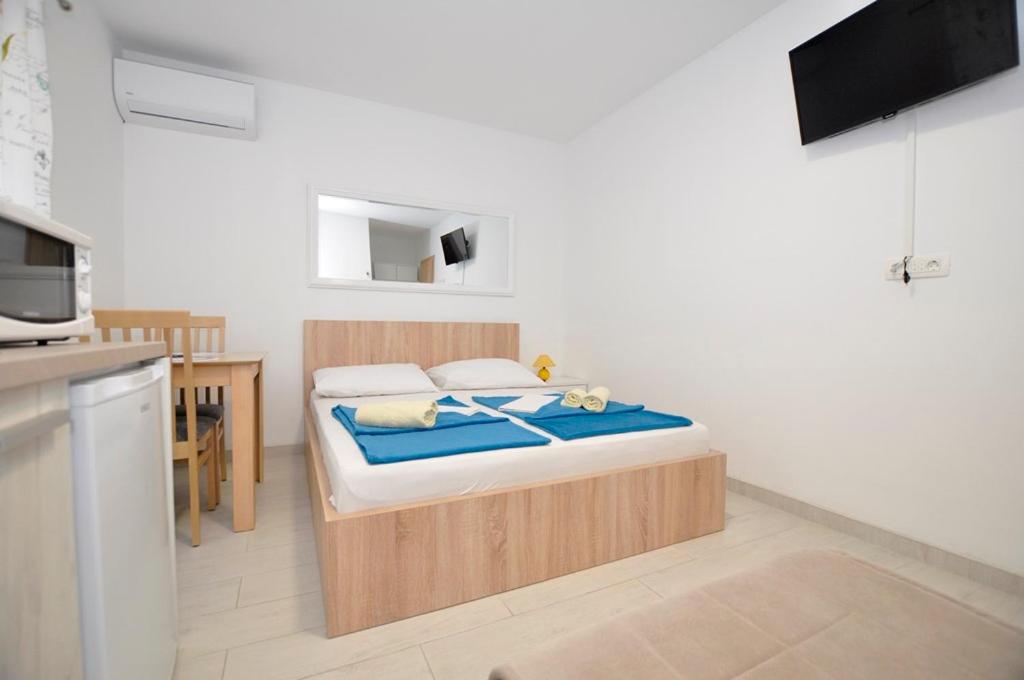 Apartments Valentino - Apartamento Con Vista Al Jardín