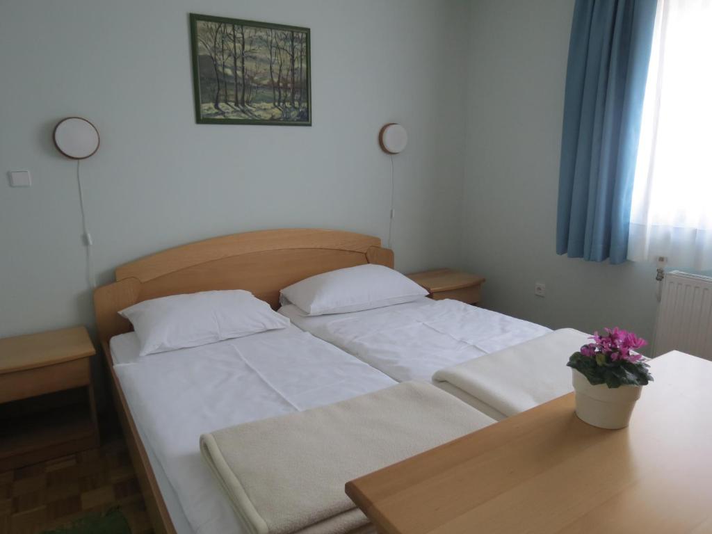 Postel nebo postele na pokoji v ubytování Motel Divjak