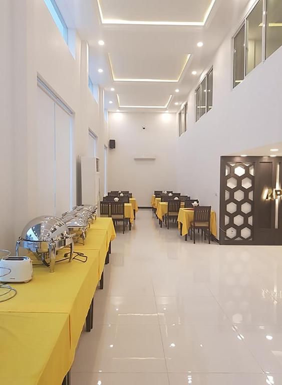 Restaurace v ubytování Apple Hotel Two - Near Phnom Penh Airport