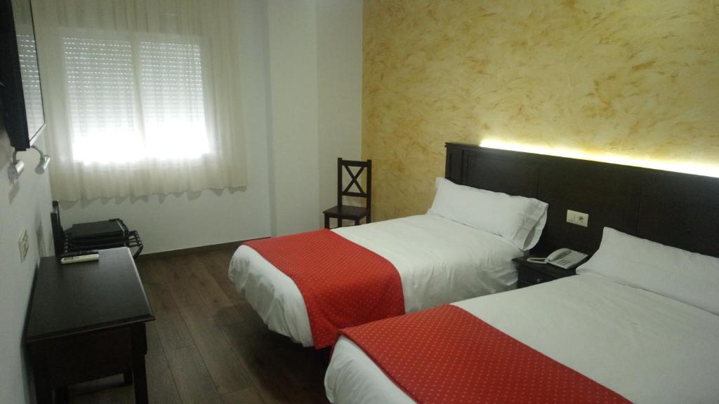 Hotel Sostenible La Laguna, Brozas – Updated 2023 Prices