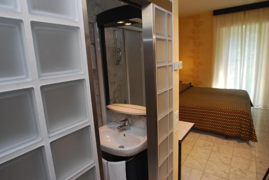 Hotel&Hostel Montarina - Resim 30