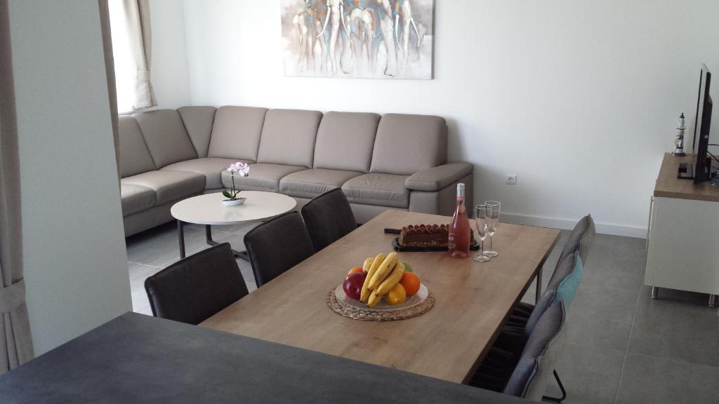 Posedenie v ubytovaní Apartment ARIA Exclusive Petrcane