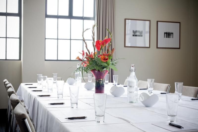 The Crown Hotel - Resim 16