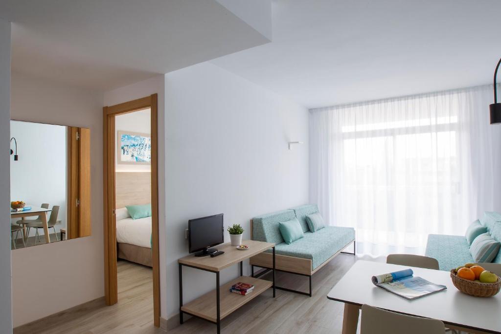 Aparthotel Cye Holiday Centre - Two-Bedroom Family Apartment (6 Adults)