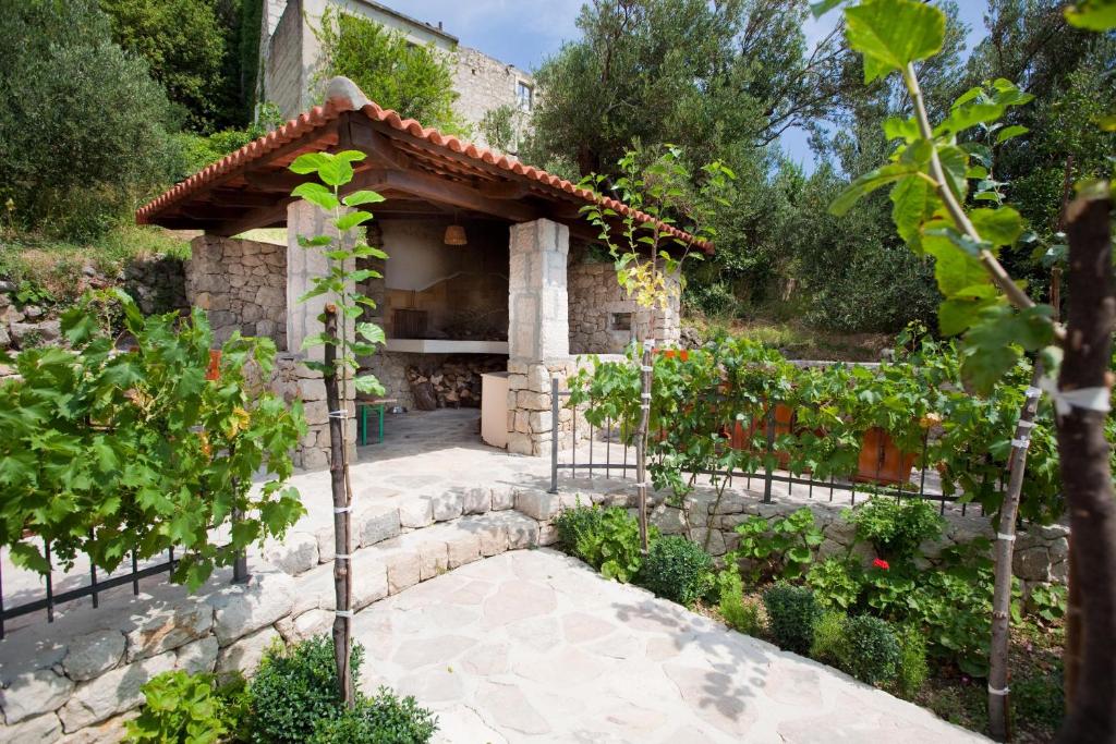 Villa Marija Podgora - Luxury Duplex Apartment With Balcony And Sea View