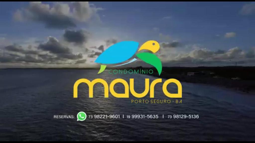un logotipo para una empresa con un pájaro en el agua en Condomínio Maura, en Porto Seguro