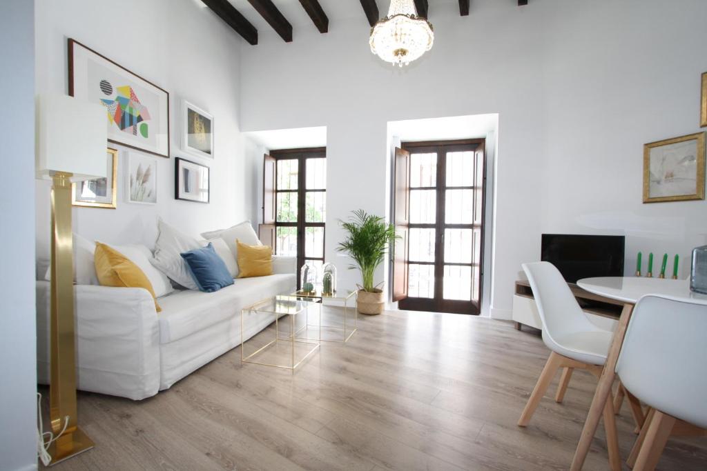 A seating area at Apartamento San Fernando 27