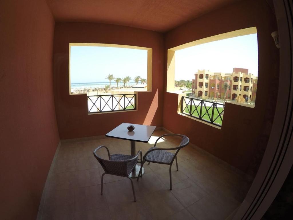 Balkón nebo terasa v ubytování Casa Mare Resort - ex, Royal Tulip Beach Resort