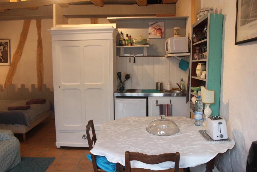 Le Relais de La Myrpe - Studio -appartement