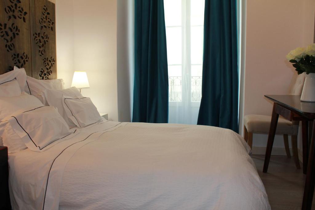 Lisbon Downtown Inn - 12