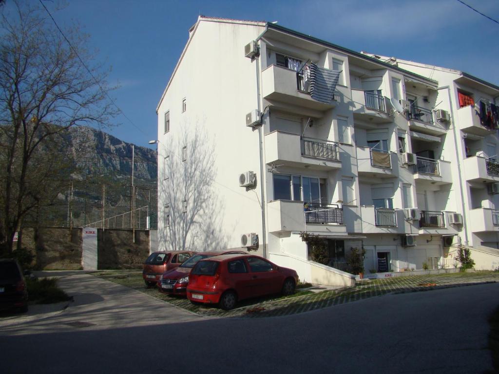 Budova, v ktorej sa apartmán nachádza