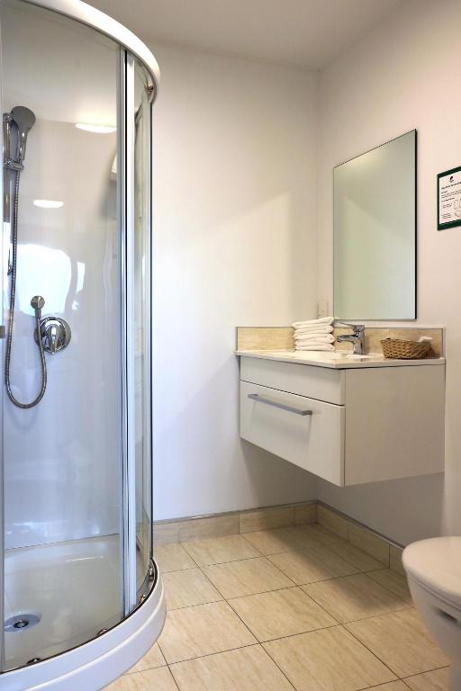 The Victoria Hotel Dunedin - Resim 39