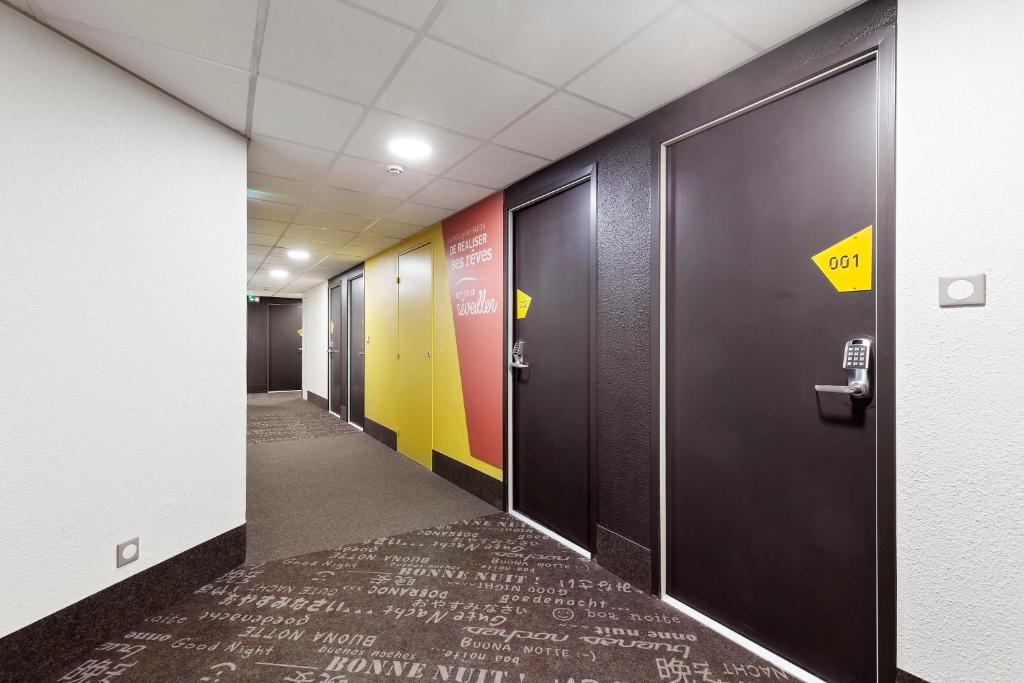 Fotografie z fotogalerie ubytování B&B HOTEL Lyon Grand Stade Meyzieu v destinaci Meyzieu