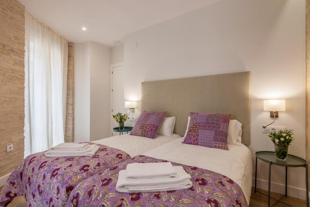Apartamentos RG Suites Jardines de Murillo, Sevilla ...