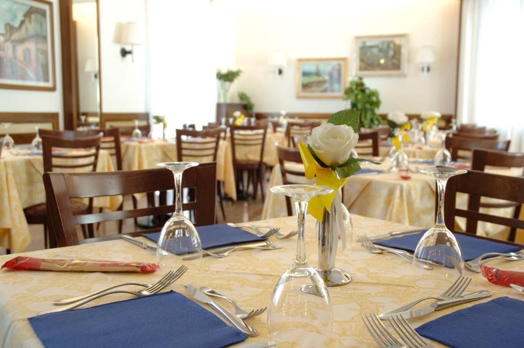 Restaurace v ubytování Hotel Crocenzi