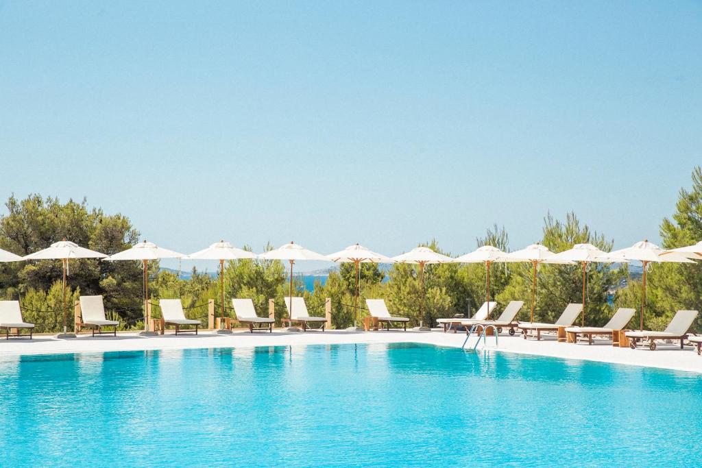 Bazén v ubytování O-Tents by Obonjan Island Resort nebo v jeho okolí