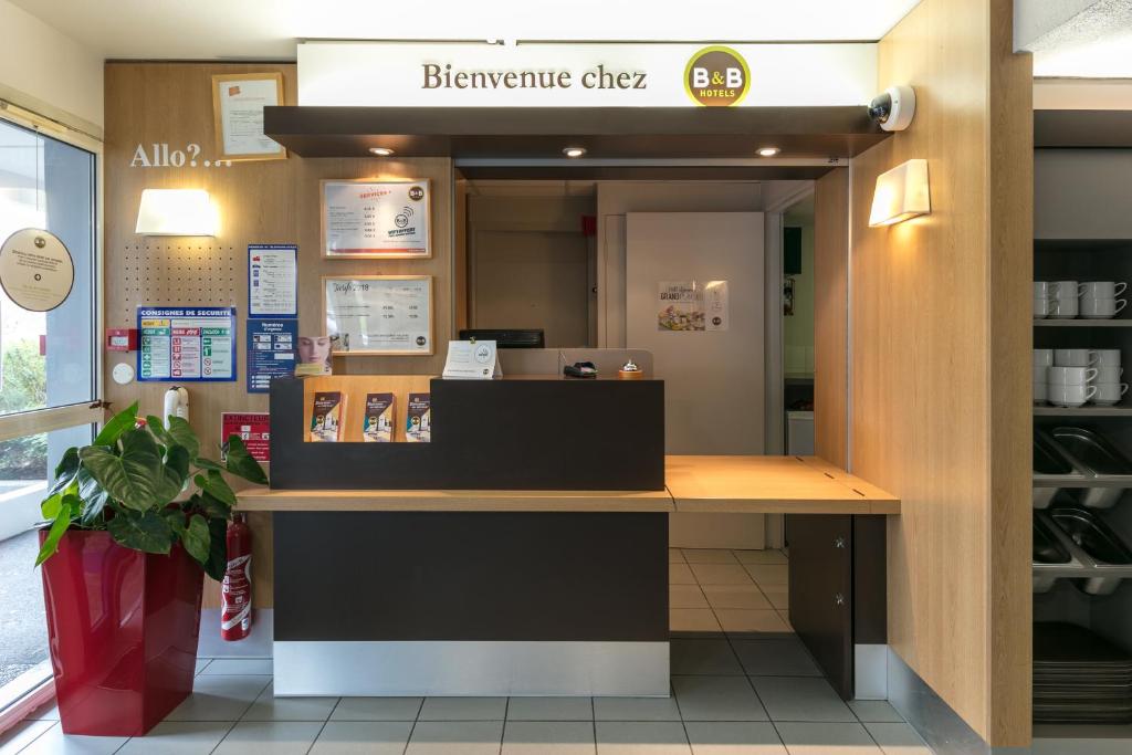 B&B HOTEL Toulouse Cité de l'Espace Mouchotte - Resim 30