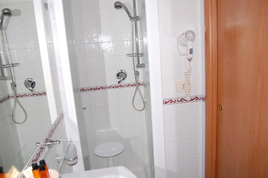 Koupelna v ubytování Hotel Rivazzurra