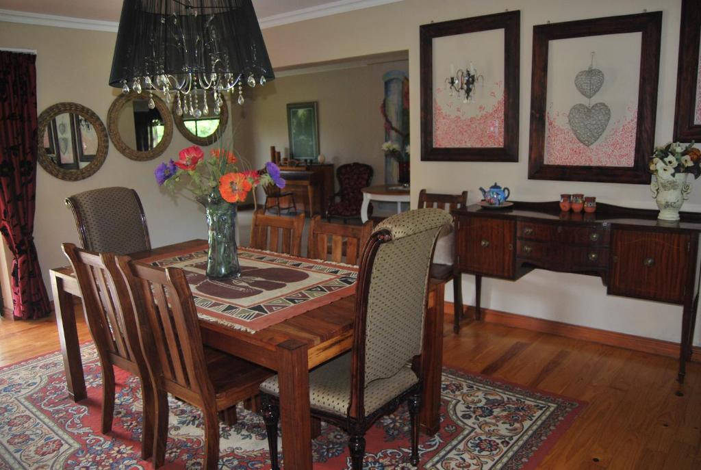 15 Witpeer Street Guesthouse - Image 7