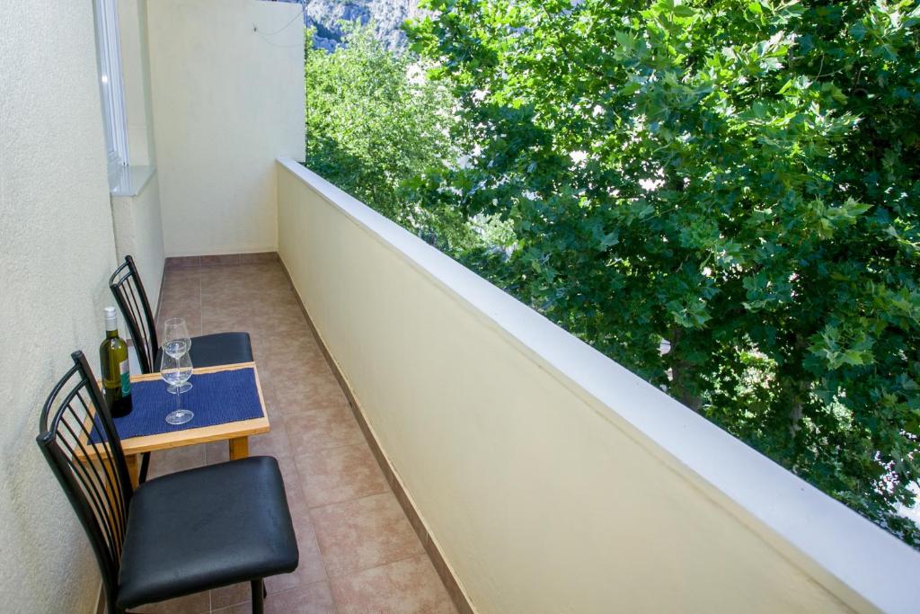 Balkón alebo terasa v ubytovaní Apartment Omiš Holiday