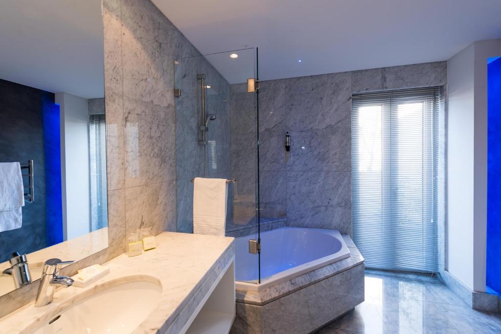 Apartments Pateo - Lisbon Lounge Suites - Resim 41