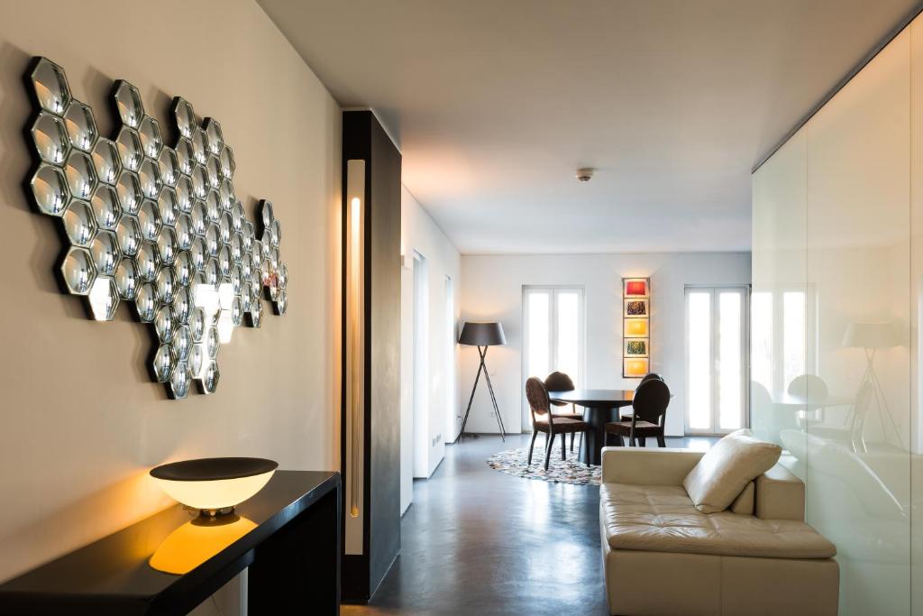 Apartments Pateo - Lisbon Lounge Suites - Resim 40