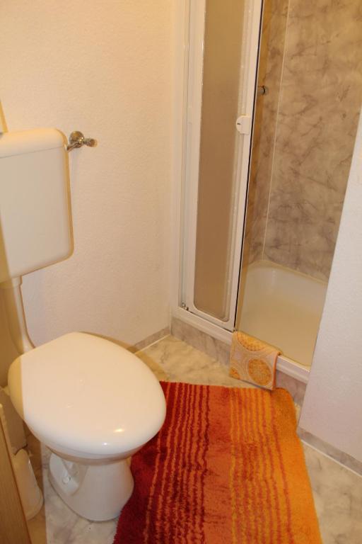 Green Corner Nürburg - Single Room With Private Bathroom