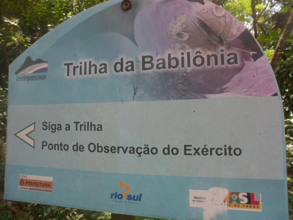  Mar da Babilônia Hostel
