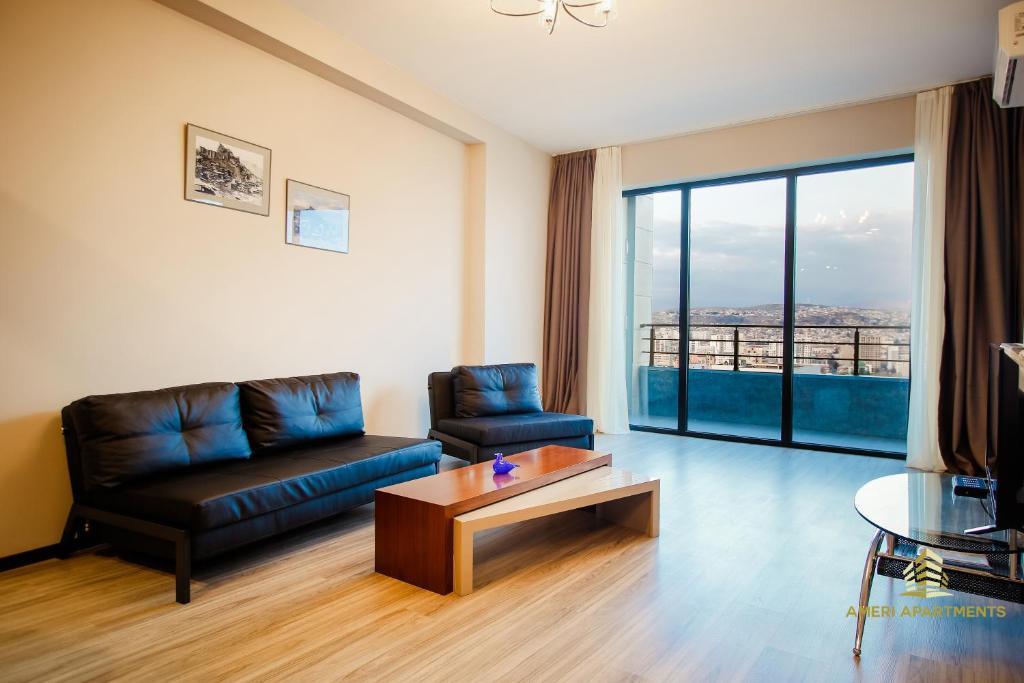 Ameri Apartments Tbilisi - 山景公寓