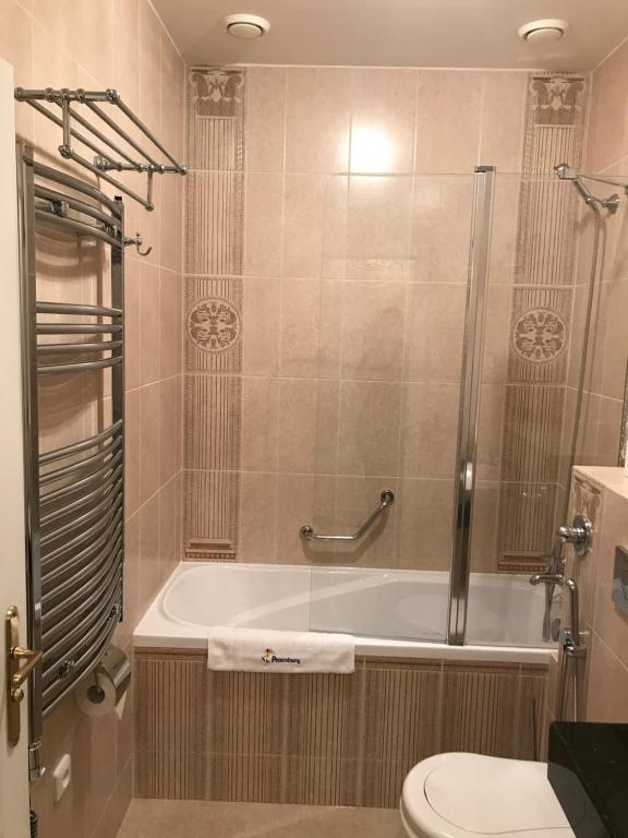 Koupelna v ubytování Hotel Saint Petersburg