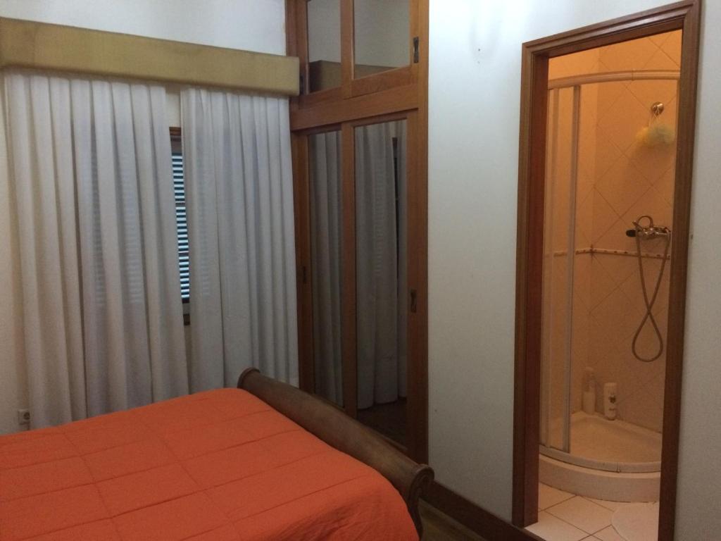Postel nebo postele na pokoji v ubytování hostel do Ermal