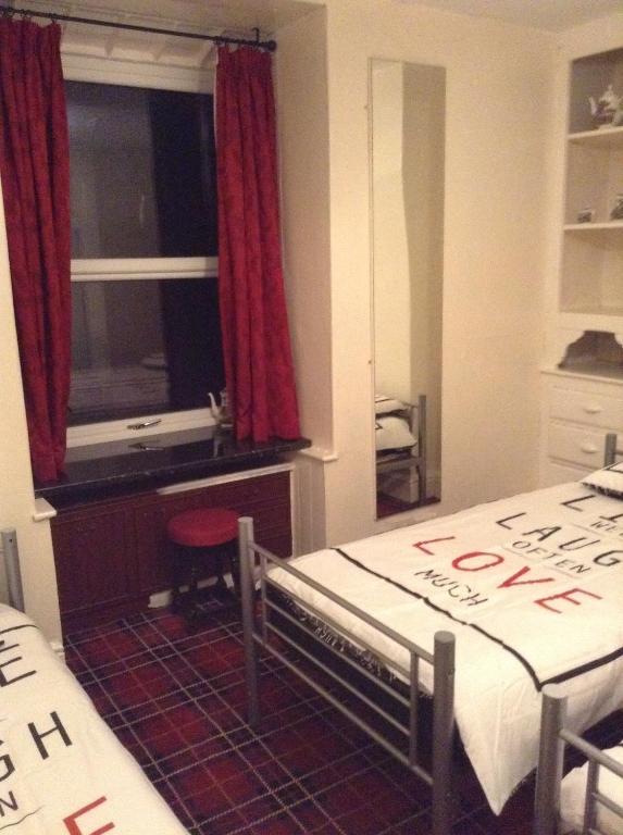 Victoria Hotel Blackpool - Chambre Familiale Avec Douche