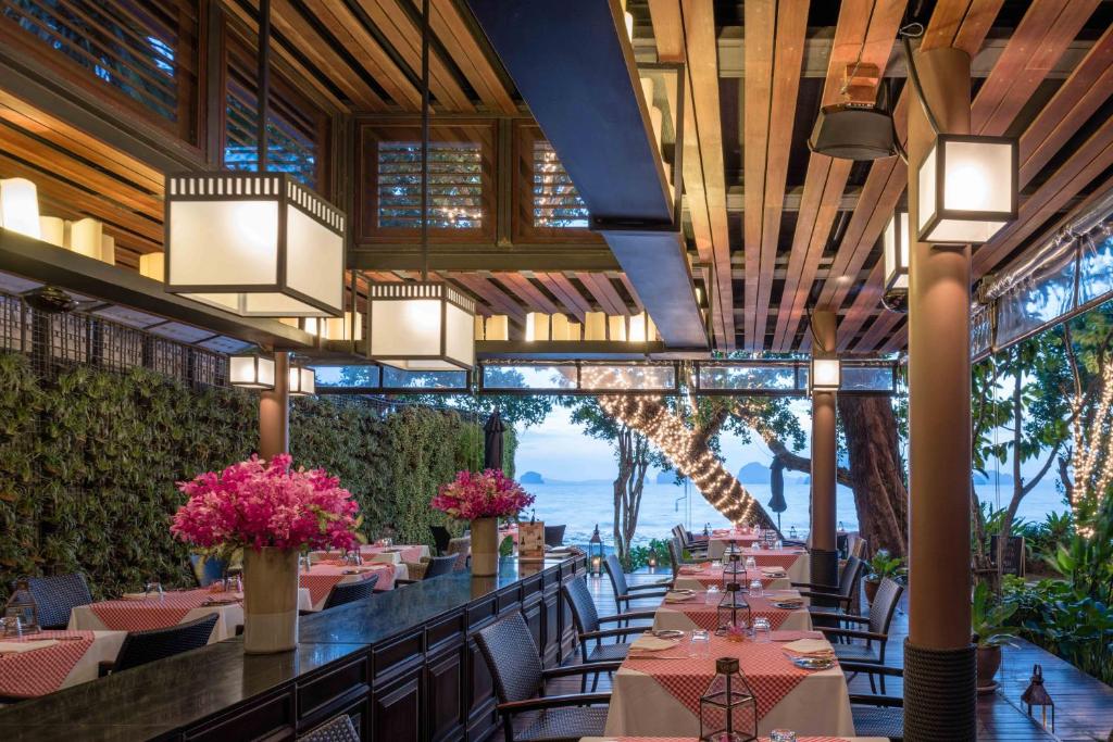 Ресторан / где поесть в The Tubkaak Krabi Boutique Resort