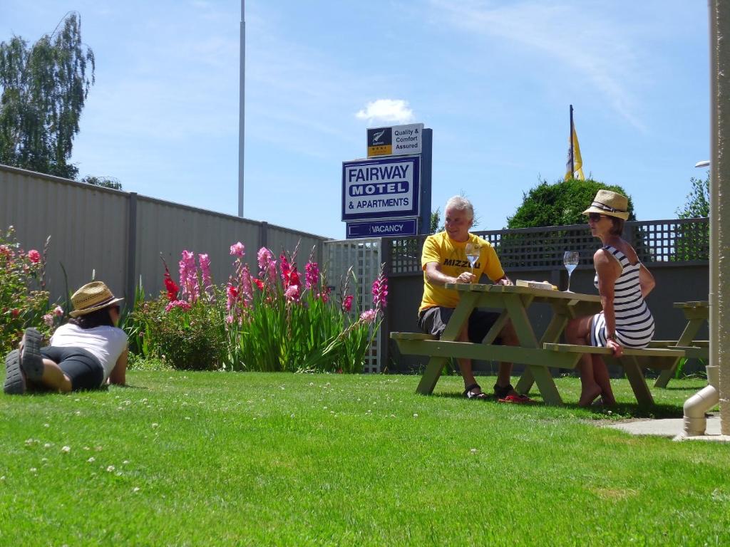 Fairway Motel & Apartments - Resim 45