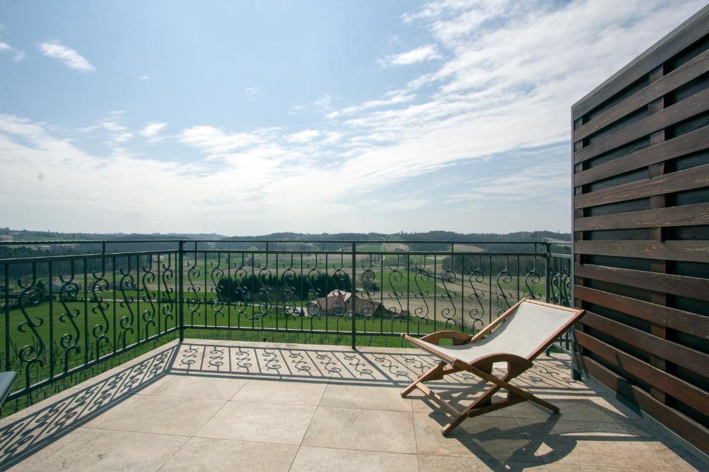 Balkón nebo terasa v ubytování Tourism Tompa