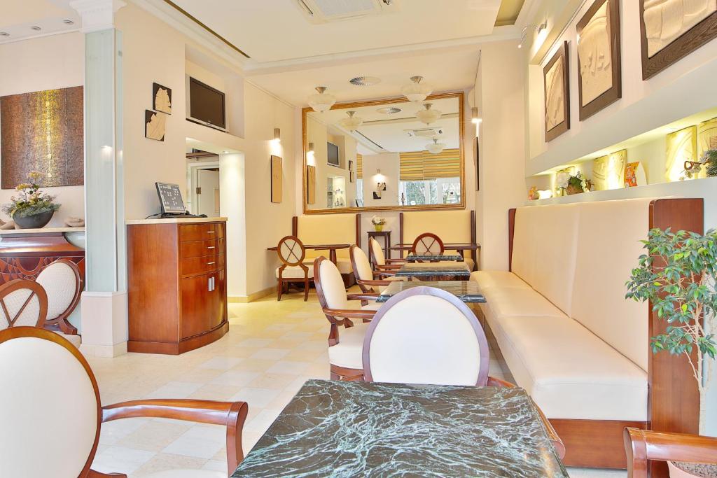 Sun Palace Wellness Hotel - Resim 25