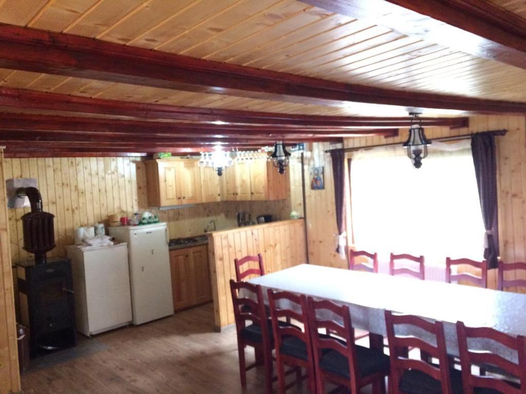 Kuchyň nebo kuchyňský kout v ubytování Deea Cascada