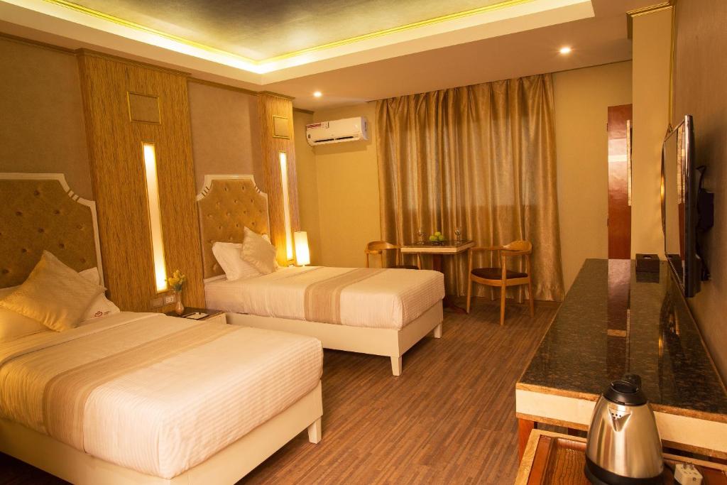 TV a/nebo společenská místnost v ubytování Appleton Boutique Hotel Mactan Cebu