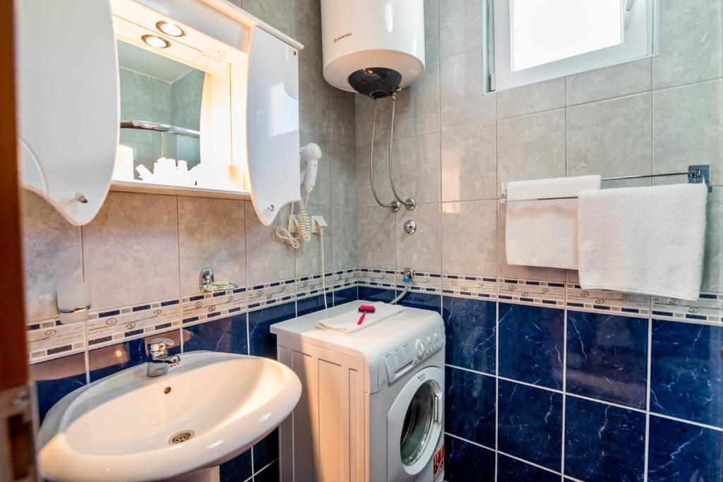 Bianca Apartments - 16