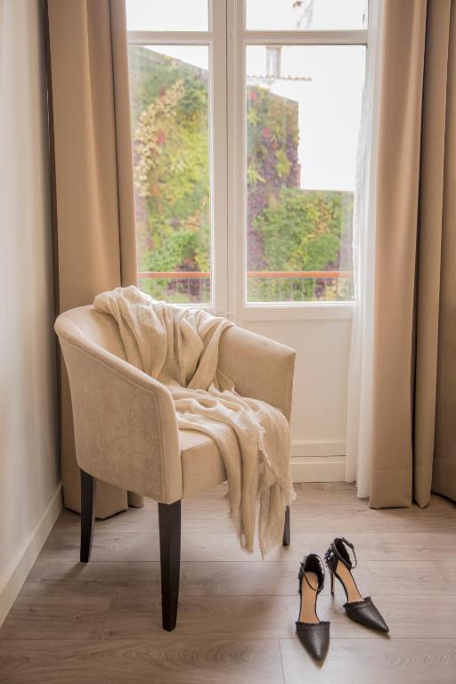 ICON Rosetó - Resim 17