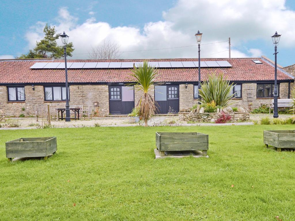 The building where the vacation home is located 